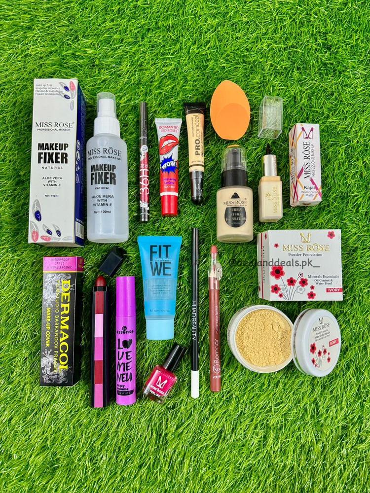 15 in 1 Makeup Deal | Complete Beauty Kit for Everyday Glam – Zakato